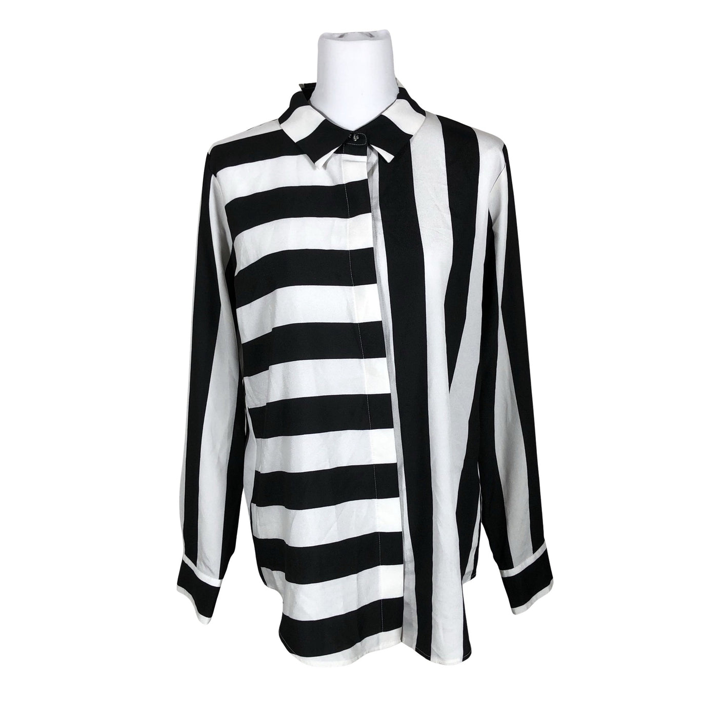 Naisten DKNY - Pusero, koko 40 - Musta (2)