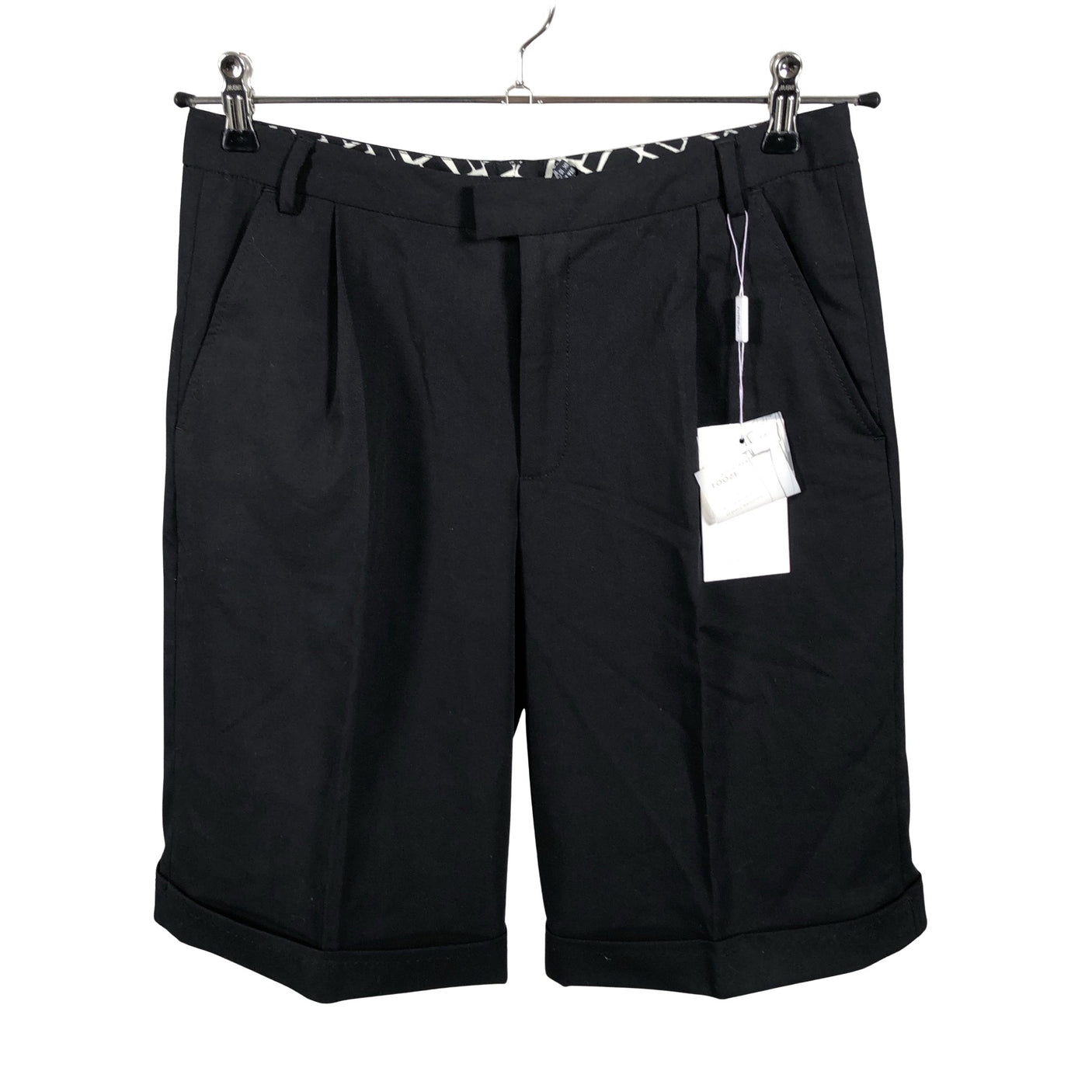 Naisten InWear - Shortsit, koko 36 - Musta (1)