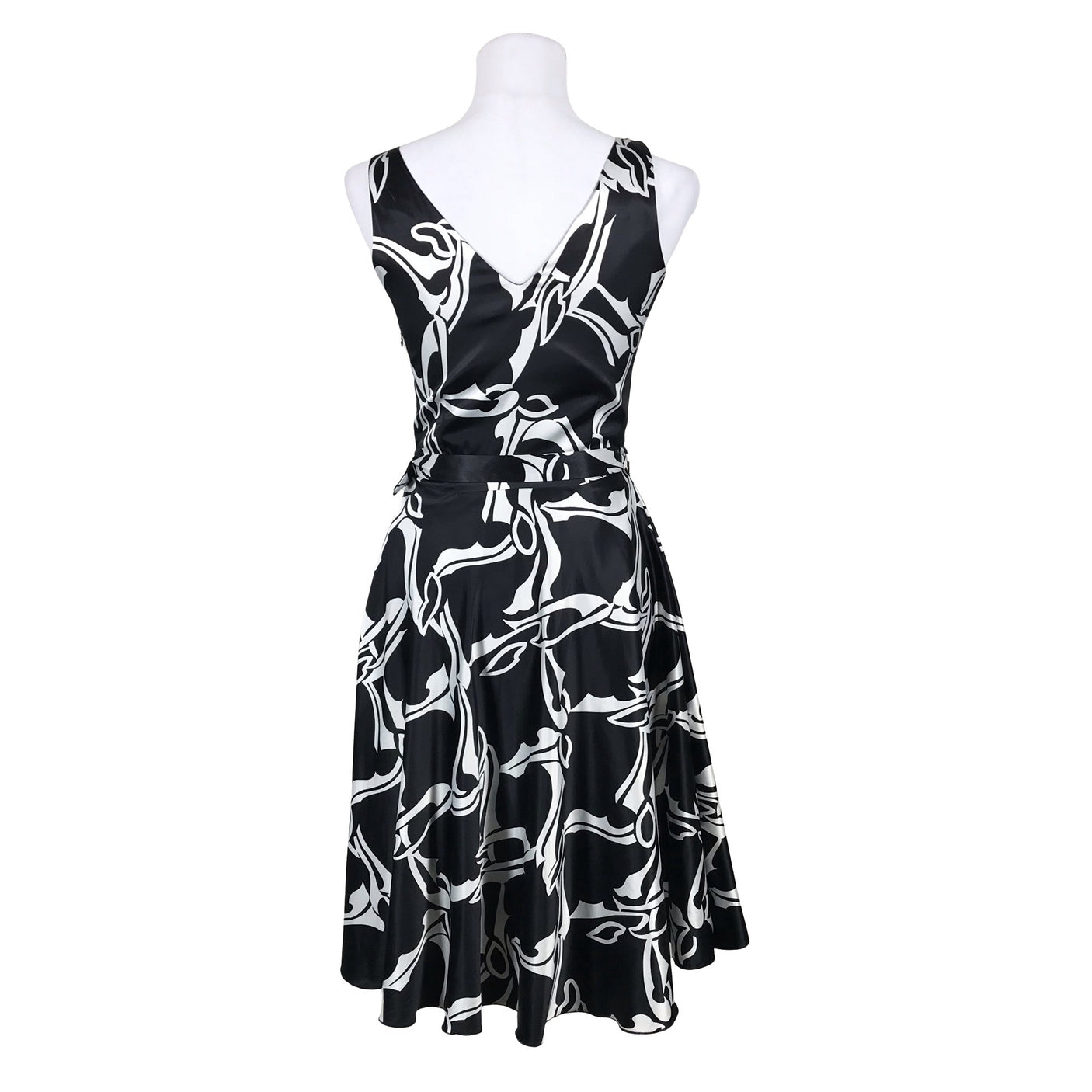 Naisten InWear - Sifonkimekko, koko 32 - Musta (2)