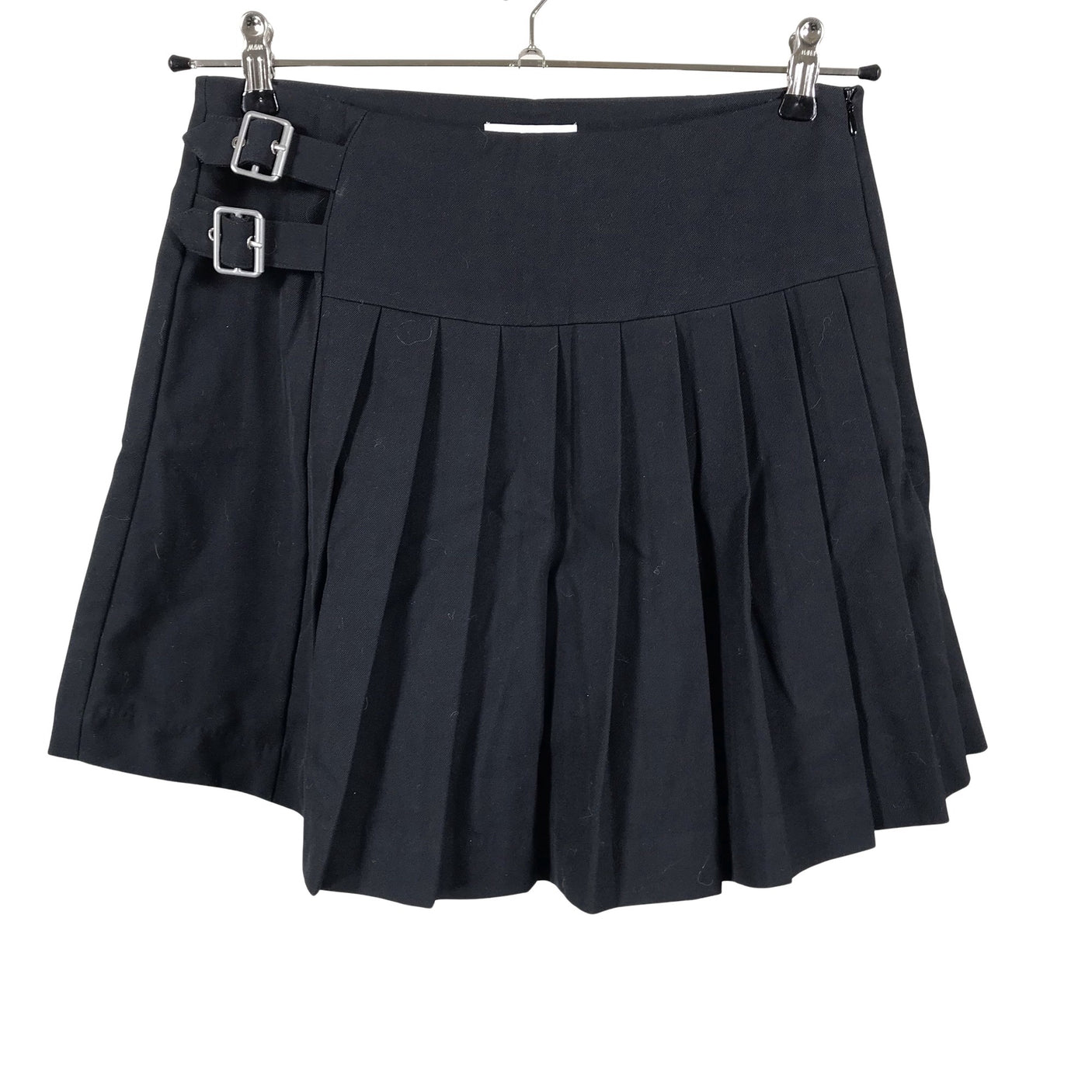 Naisten Urban Revivo - Shortsit, koko 40 - Musta (1)