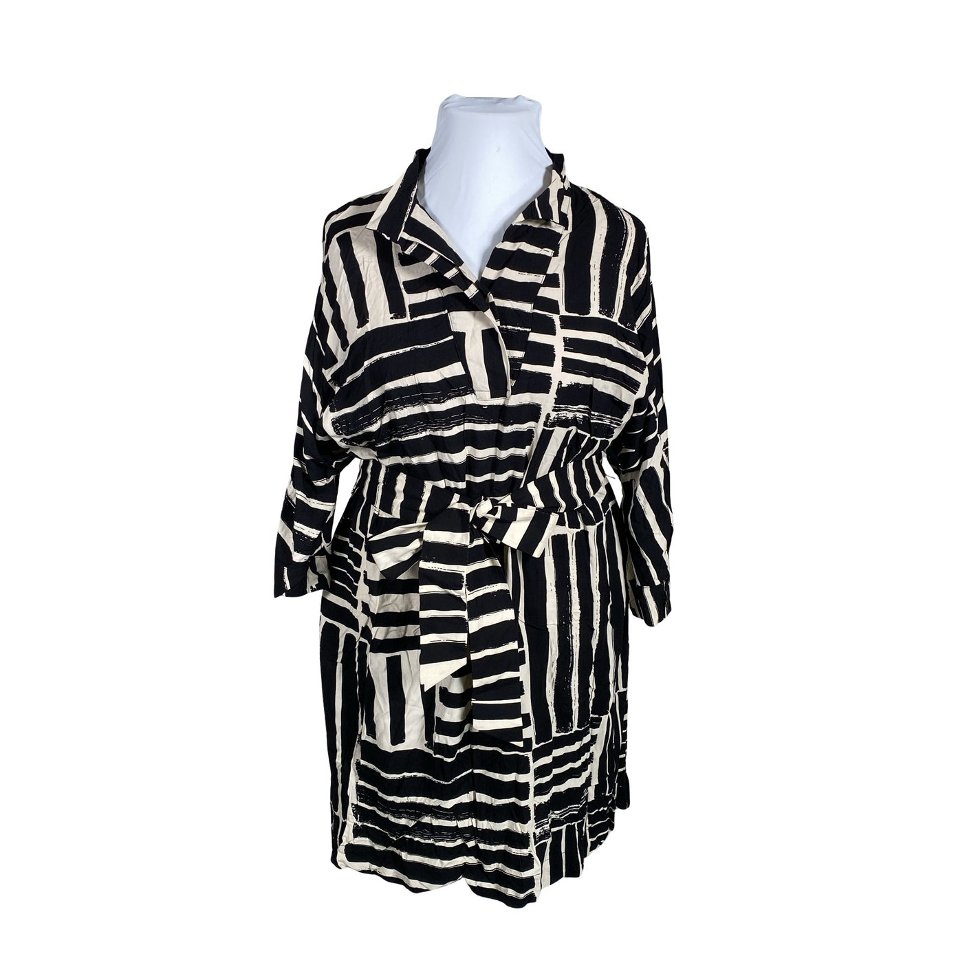 Naisten Cut & Pret - Kangastunika, koko 44 - Musta (1)