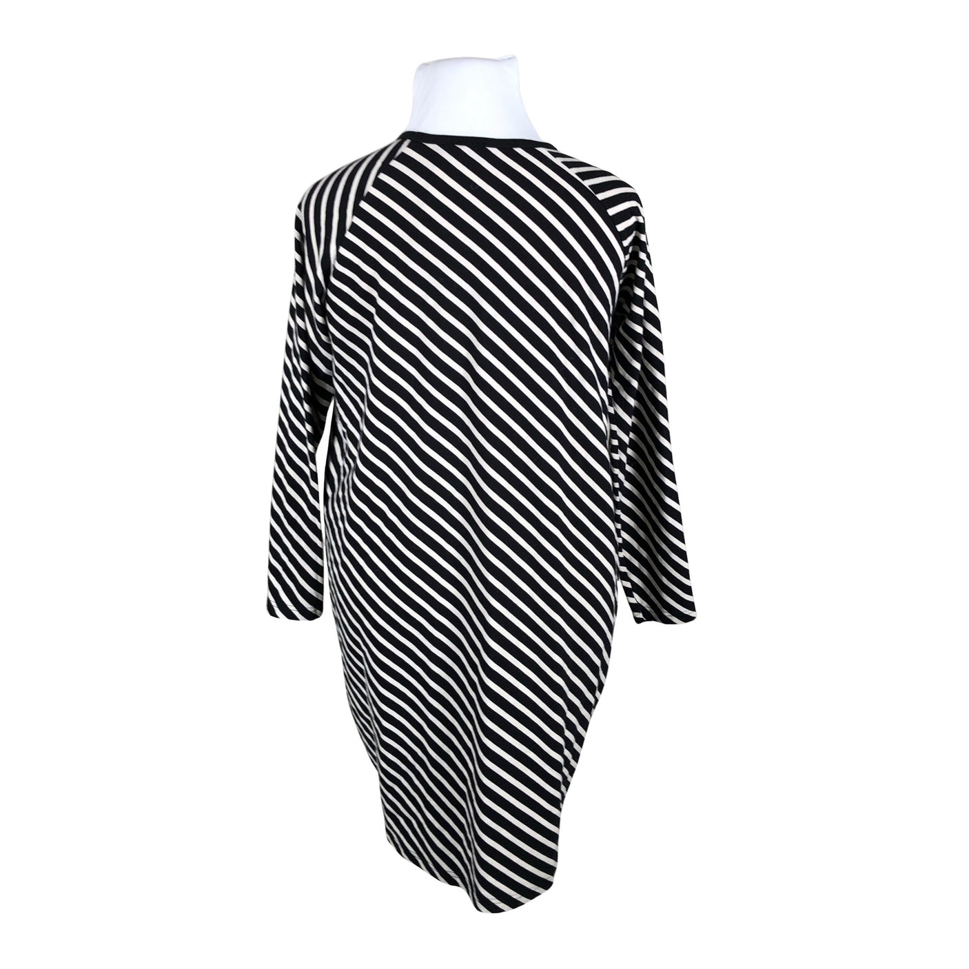 Naisten Papu - Trikoomekko, koko 42 - Musta (2)