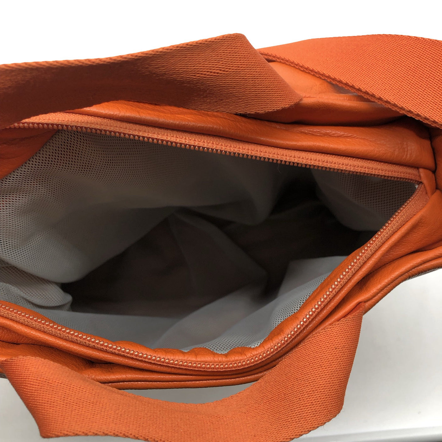 Unisex Mandarina Duck - Olkalaukku, koko Maxi - Oranssi (2)