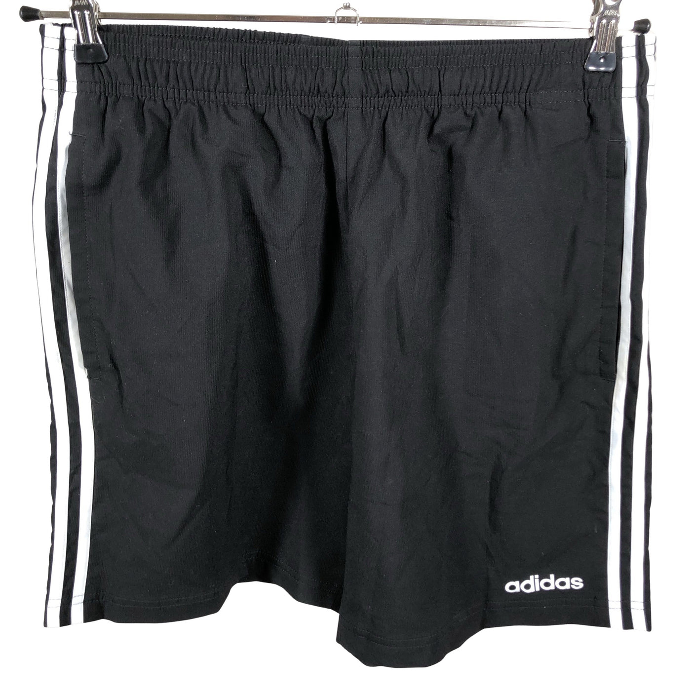Miesten Adidas - Urheilushortsit, koko M - Musta (2)