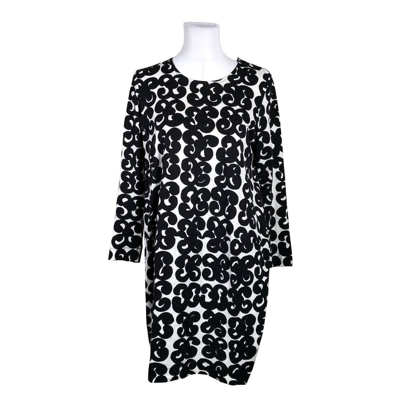 Naisten Marimekko - Trikoomekko, koko 36 - Musta (1)