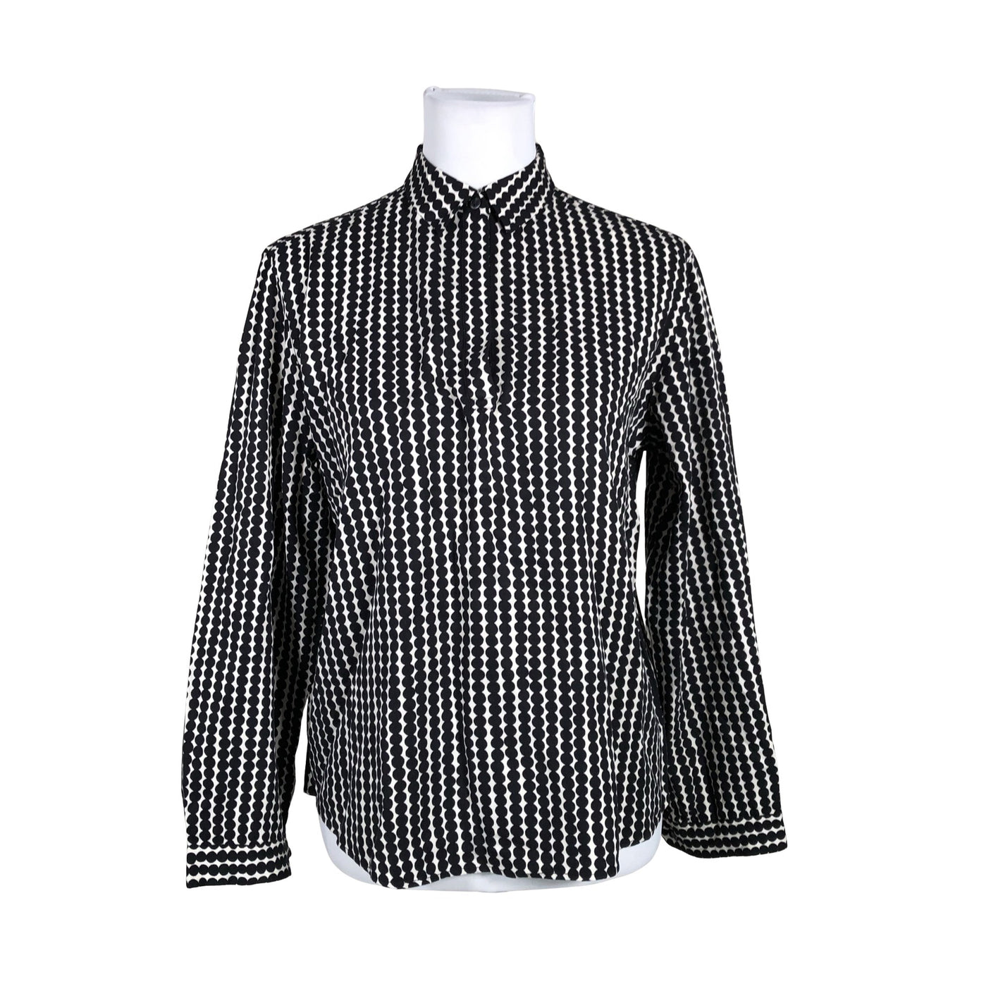 Naisten Uniqlo - Pusero, koko 36 - Musta (1)