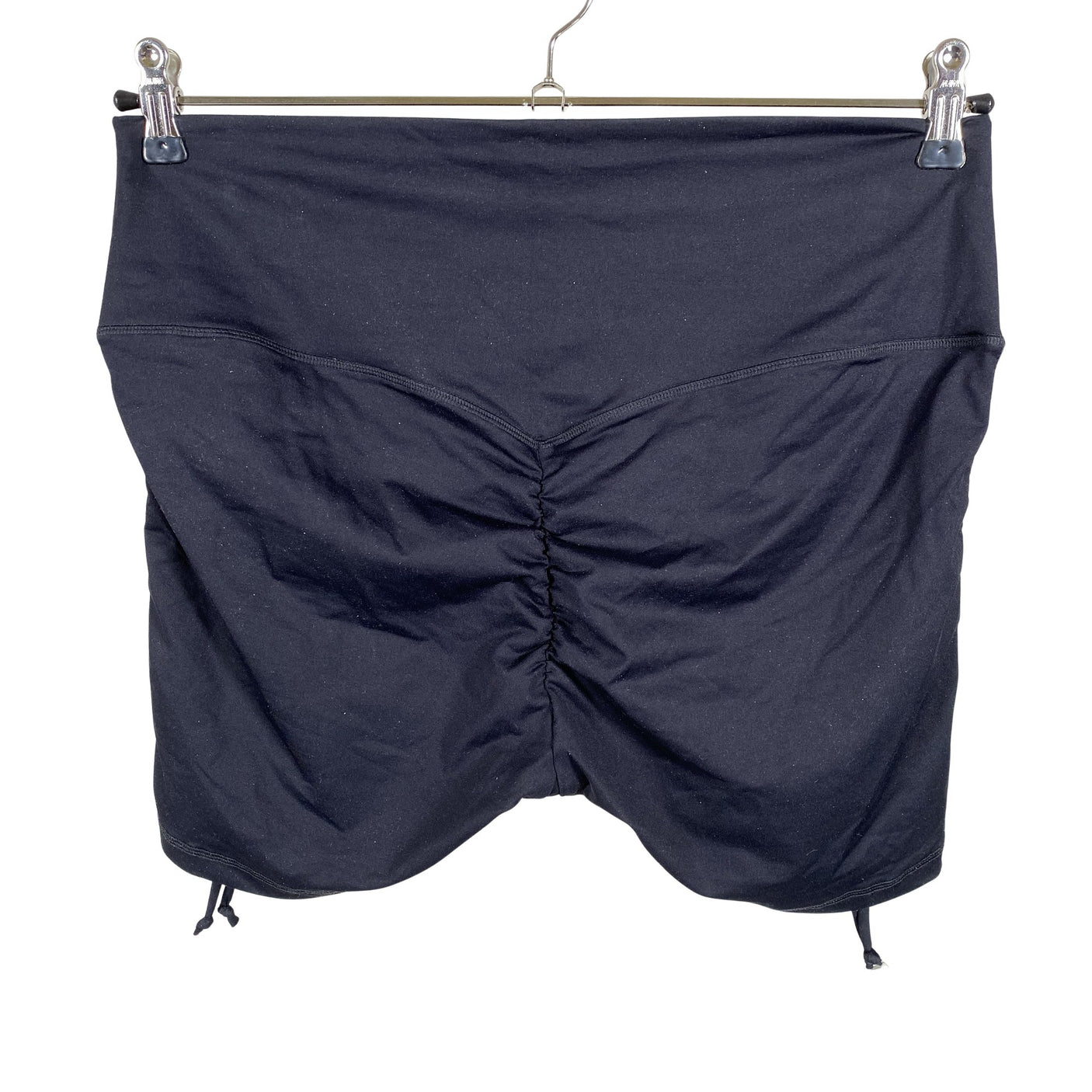 Naisten ICIW – Icaniwill - Urheilushortsit, koko 42 - Musta (2)