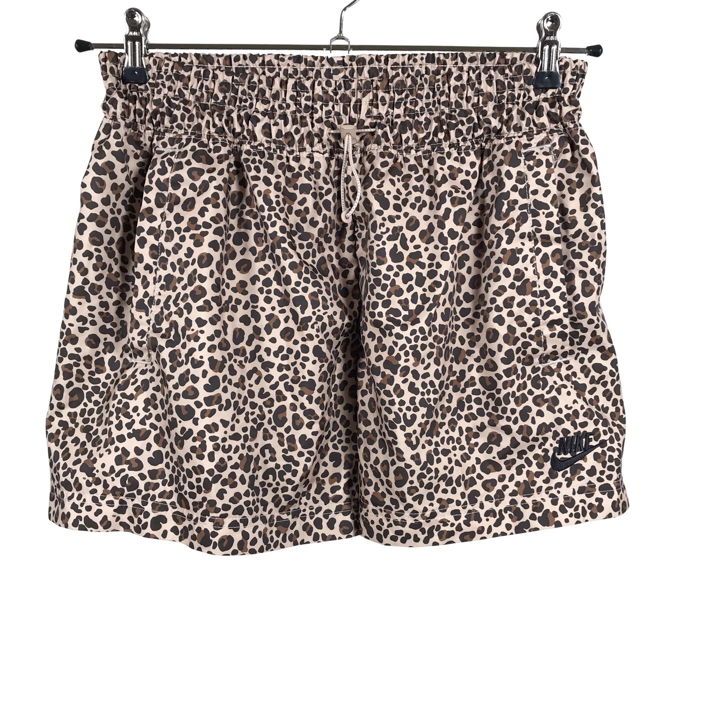 Naisten Nike - Urheilushortsit, koko 38 - Beige (1)