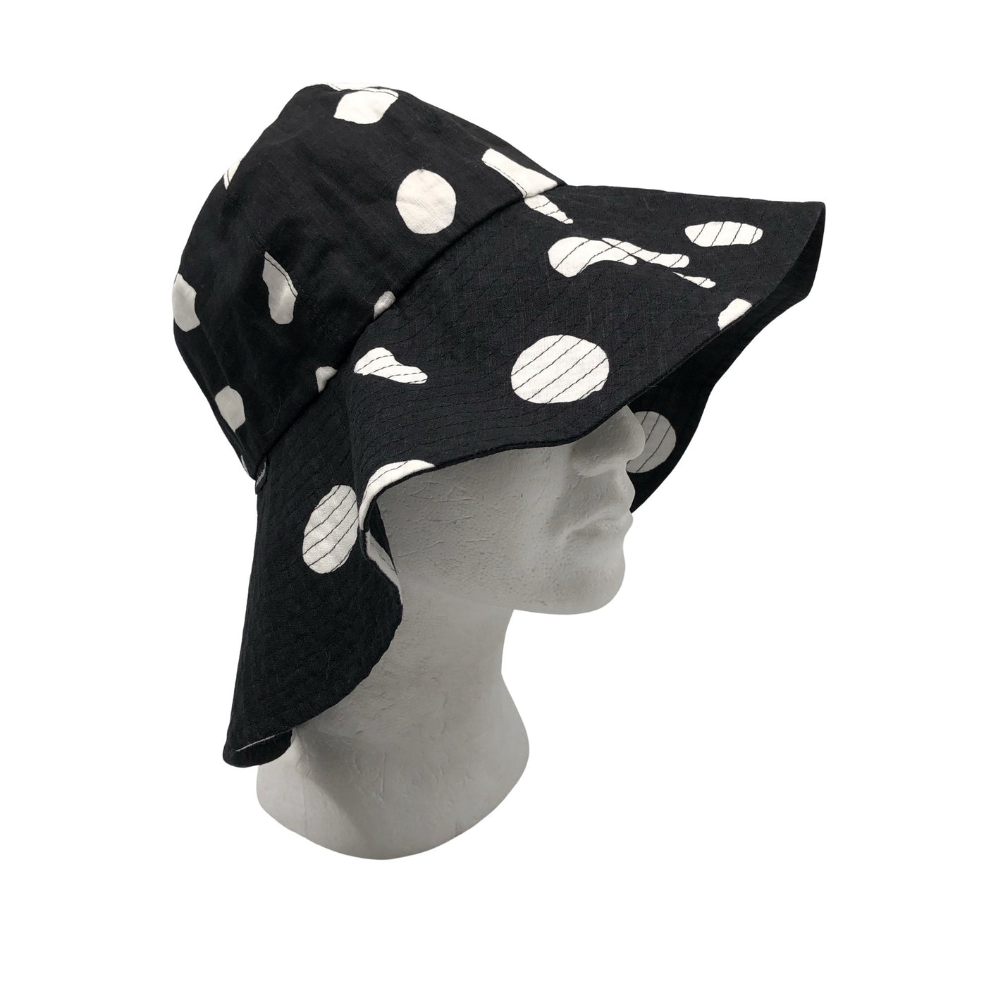 Naisten Marimekko - Kesähattu, koko 56 - 58 cm - Musta (1)