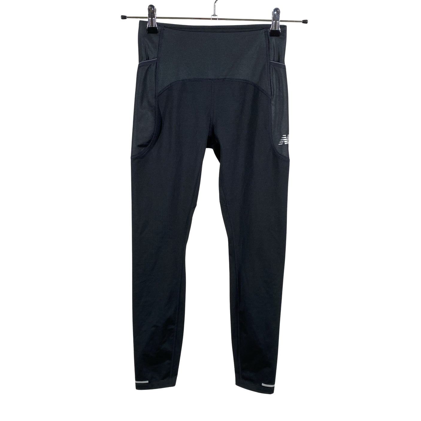 Naisten New Balance - Urheilutrikoot, koko 34 - Musta (1)
