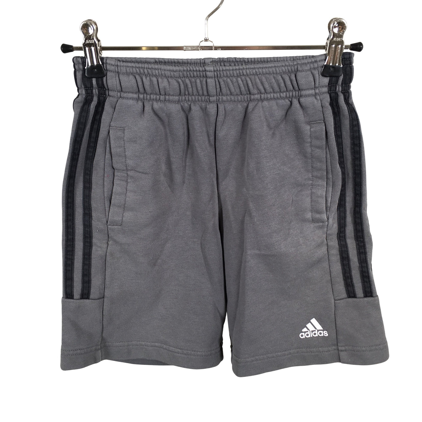Unisex Adidas - Collegeshortsit, koko 134 - 140 - Harmaa (1)