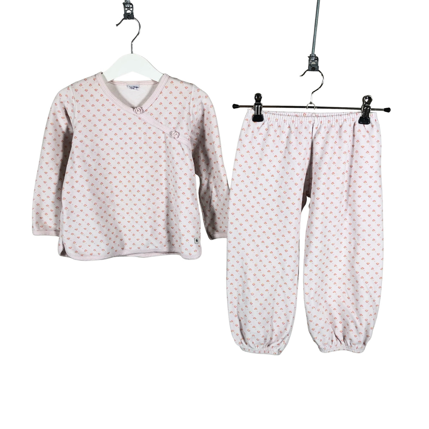 Tyttöjen Petit Bateau - Collegeasu, koko 104 - 110 - Valkoinen (1)