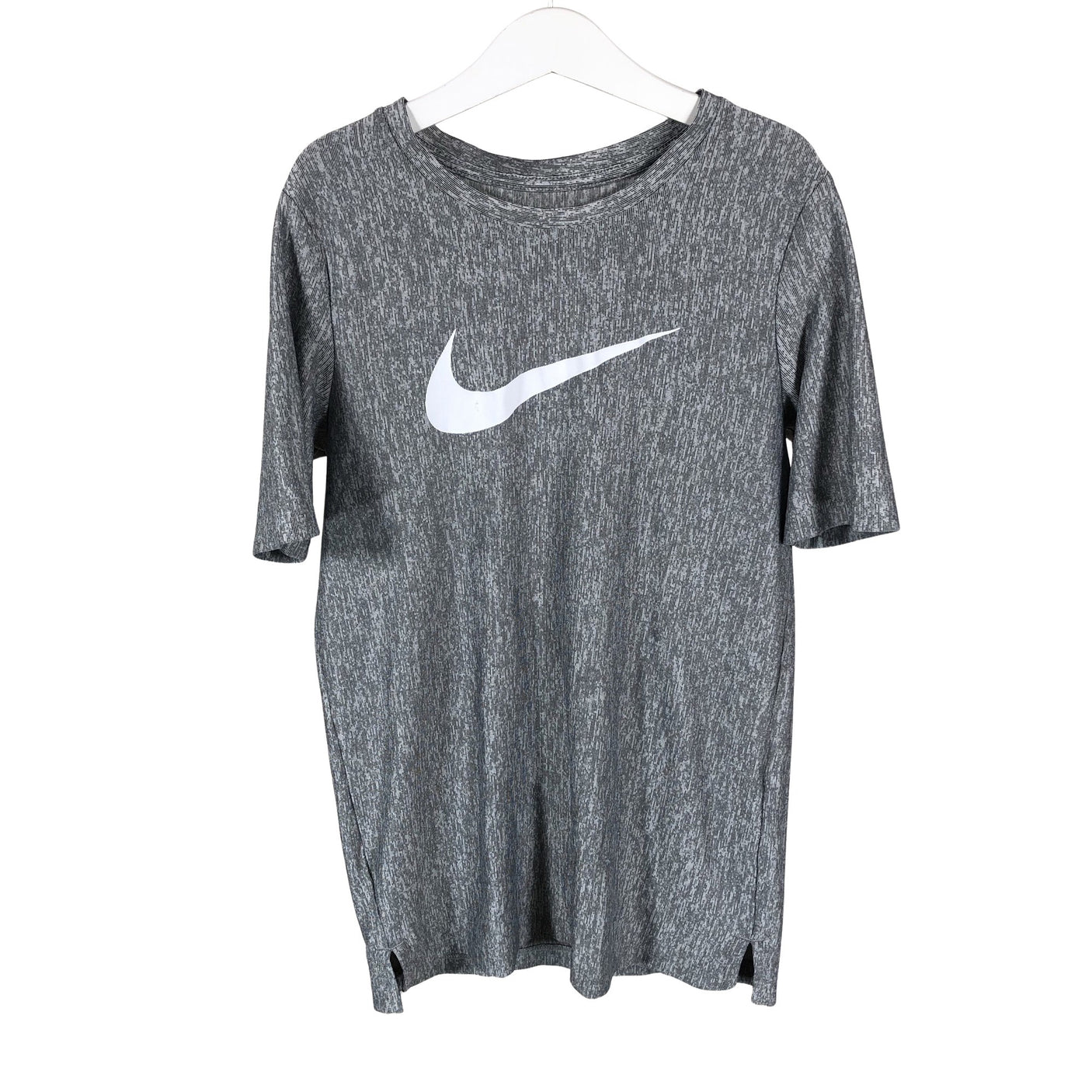 Unisex Nike - Urheilupaita, lyhyet hihat, koko 152 - 158 - Harmaa (1)