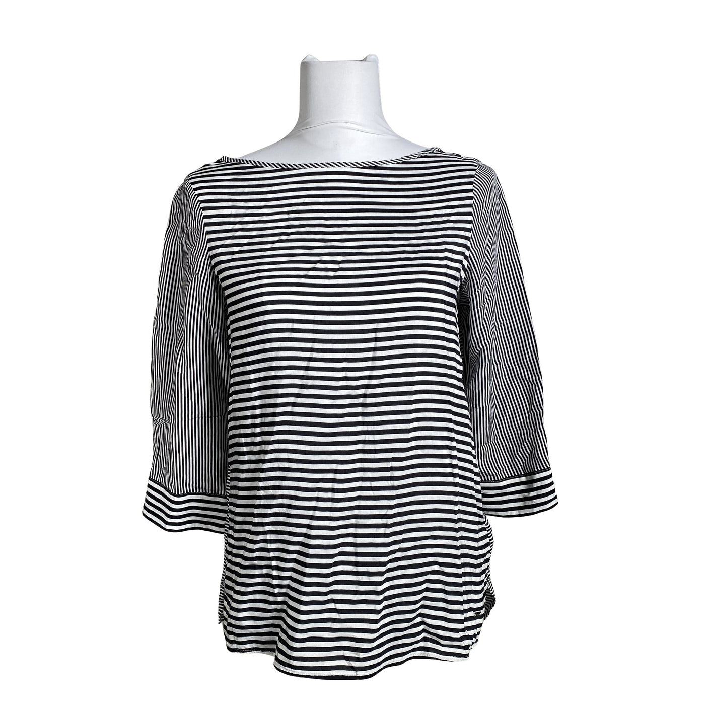 Naisten Tommy Hilfiger - Pusero, koko 36 - Musta (1)