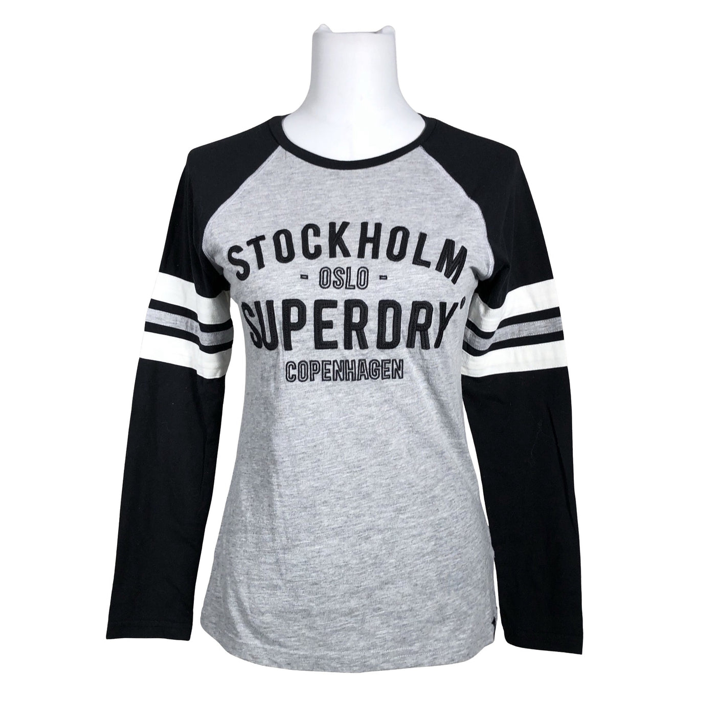Naisten Superdry - Trikoopaita, koko 36 - Harmaa (1)