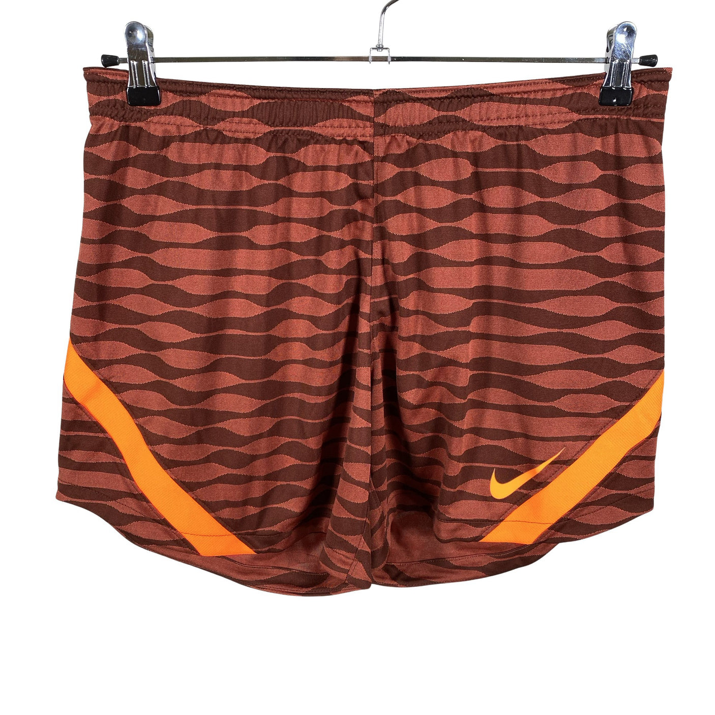 Naisten Nike - Urheilushortsit, koko 40 - Ruskea (1)