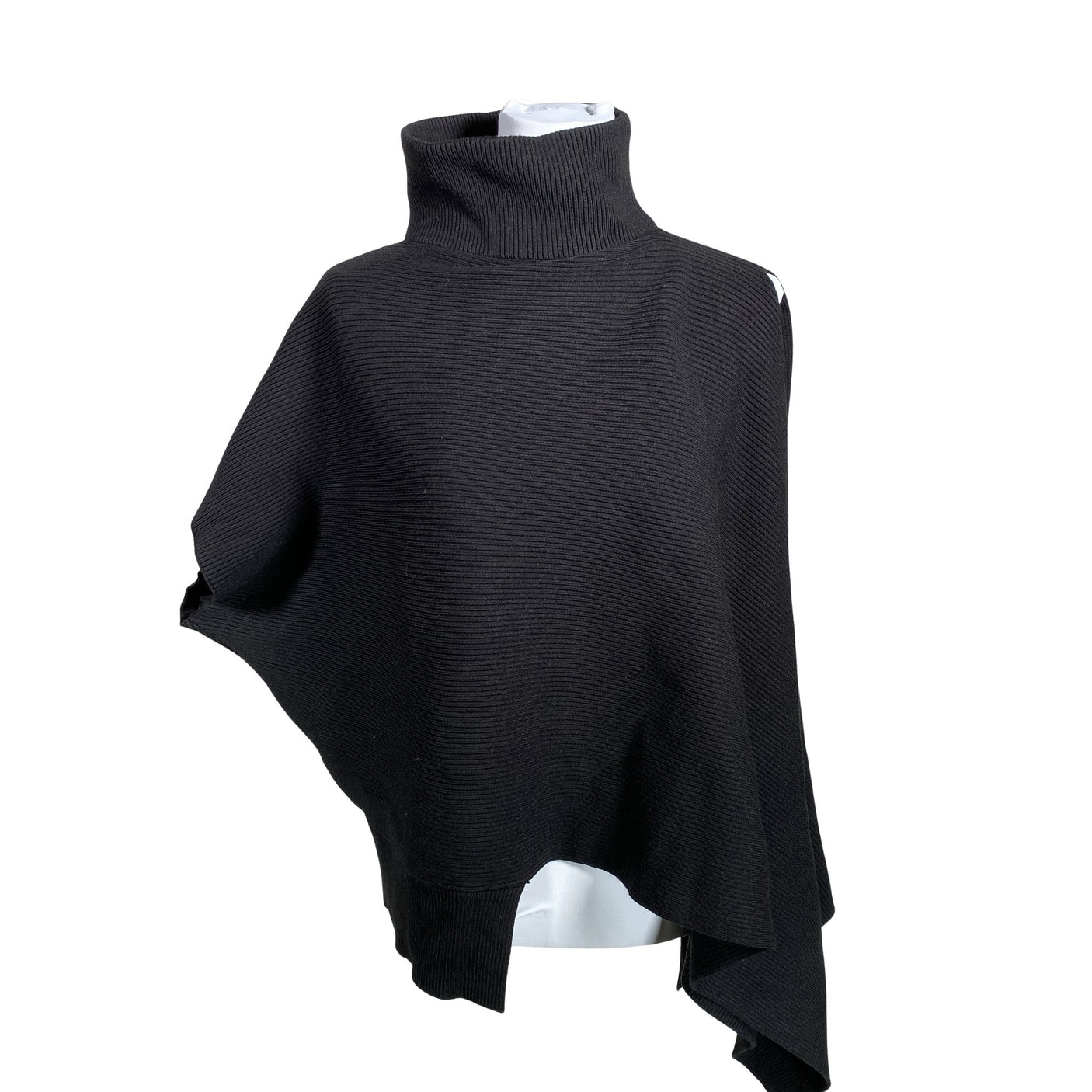 Naisten Nü Denmark - Poncho, koko 38 - Musta (1)