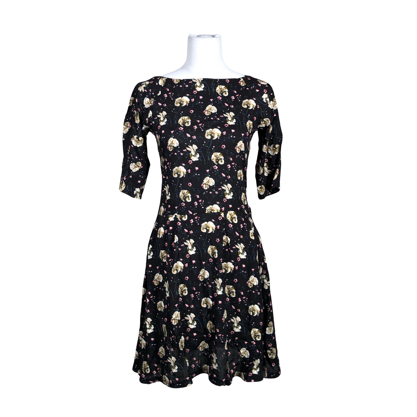 Naisten Handmade - Sifonkimekko, koko 34 - Musta (1)