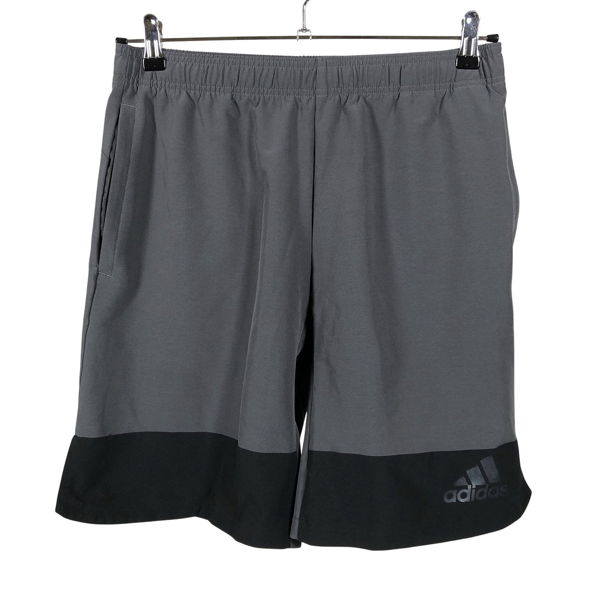 Miesten Adidas - Urheilushortsit, koko M - Harmaa (1)