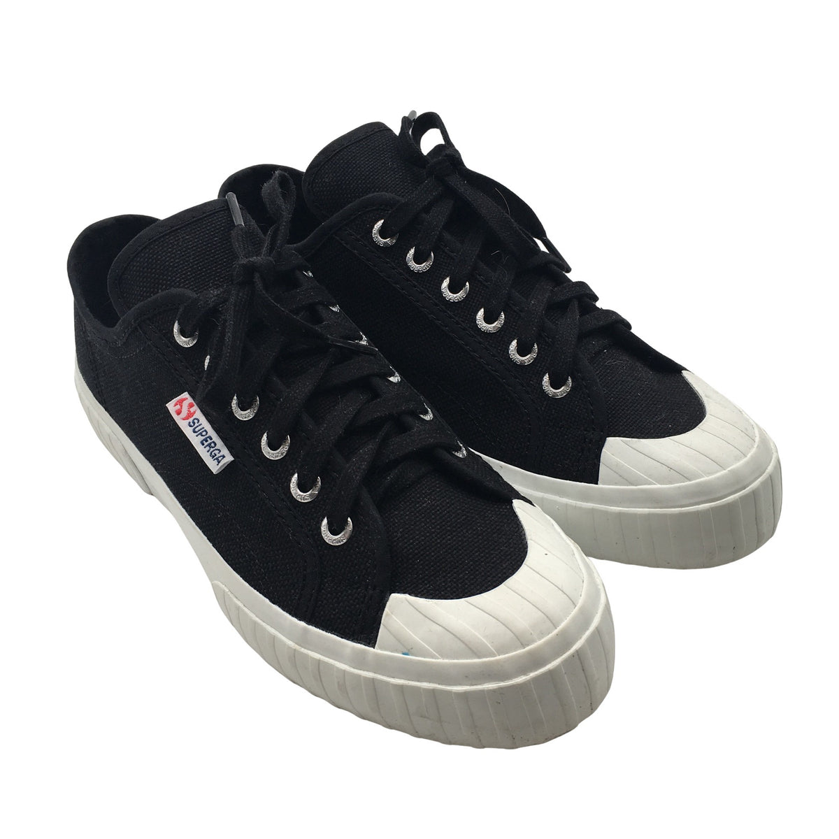 Naisten Superga - Tennarit, koko 40 - Musta (2)