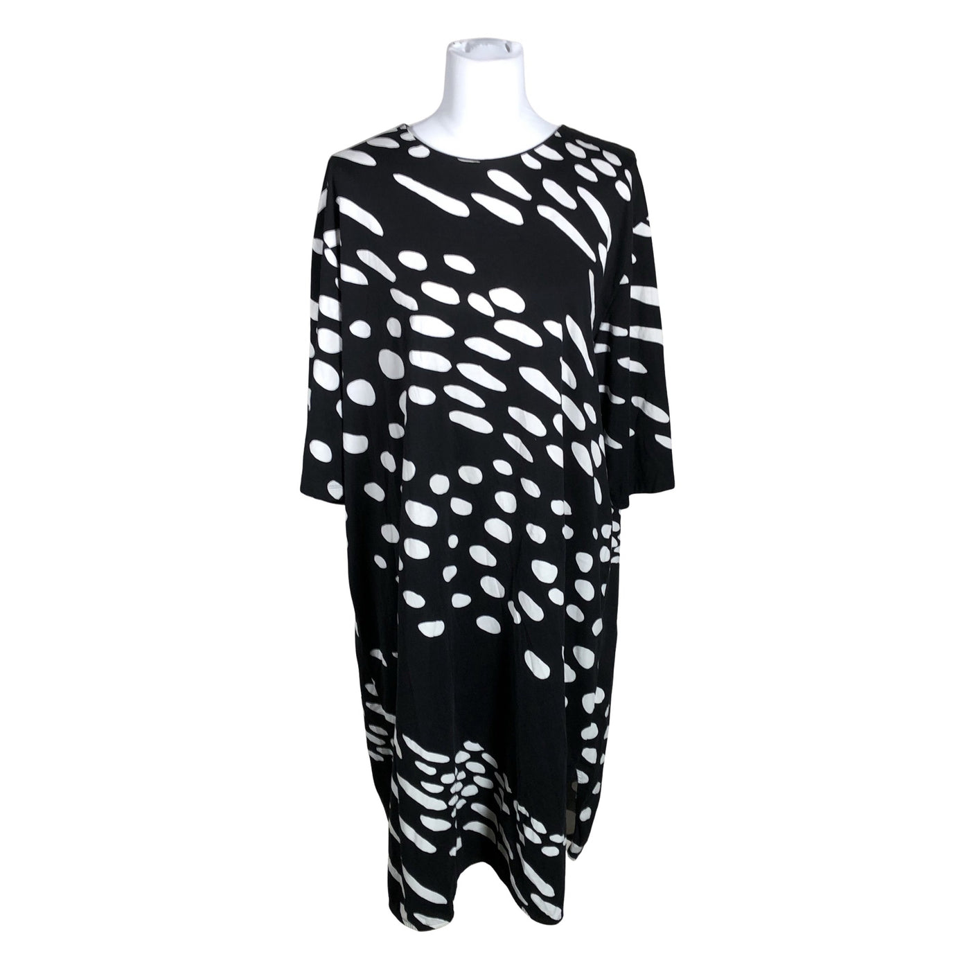 Naisten Marimekko - Trikoomekko, koko 40 - Musta (1)