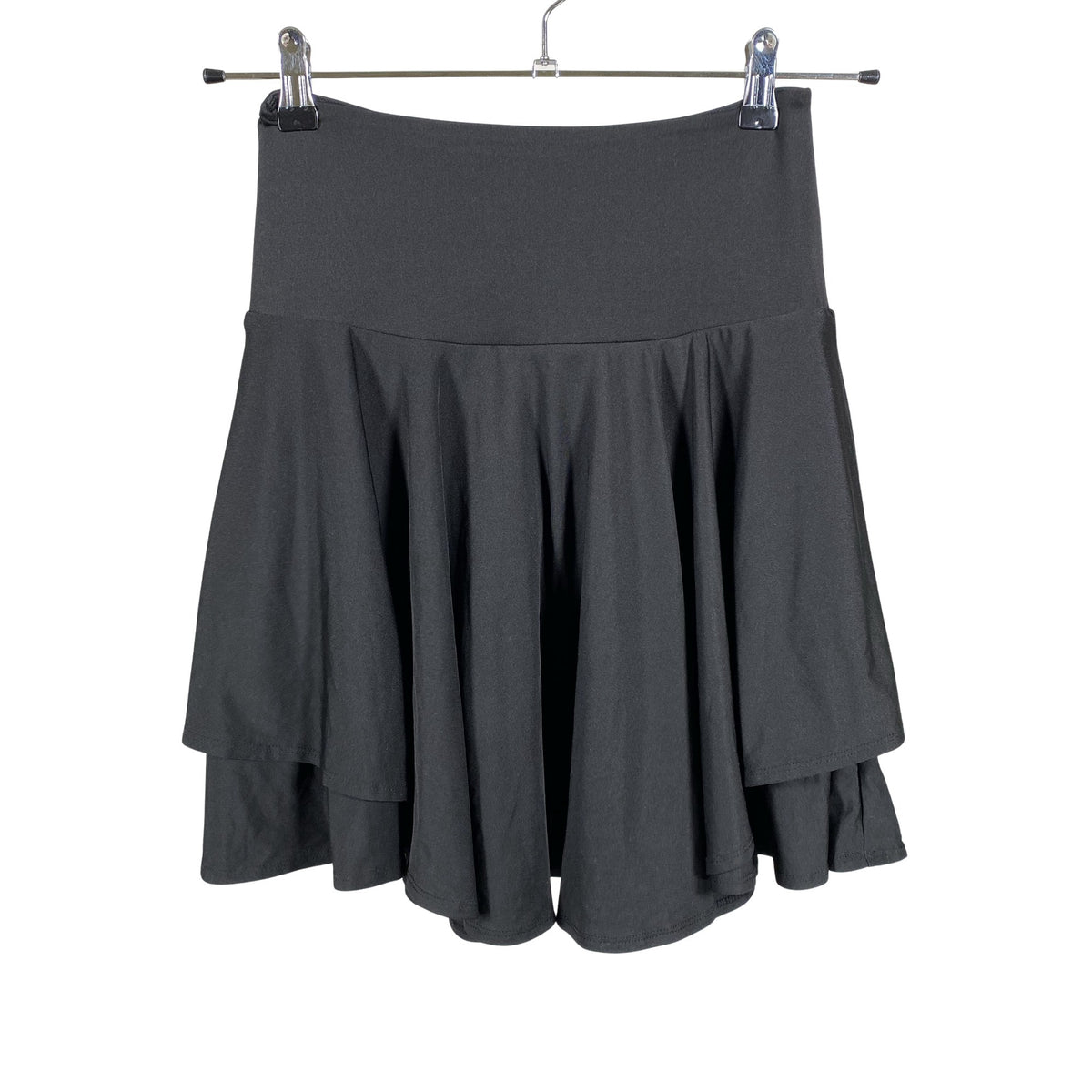 Naisten Bara Sportswear - Urheilushortsihame, koko 38 - Musta (1)