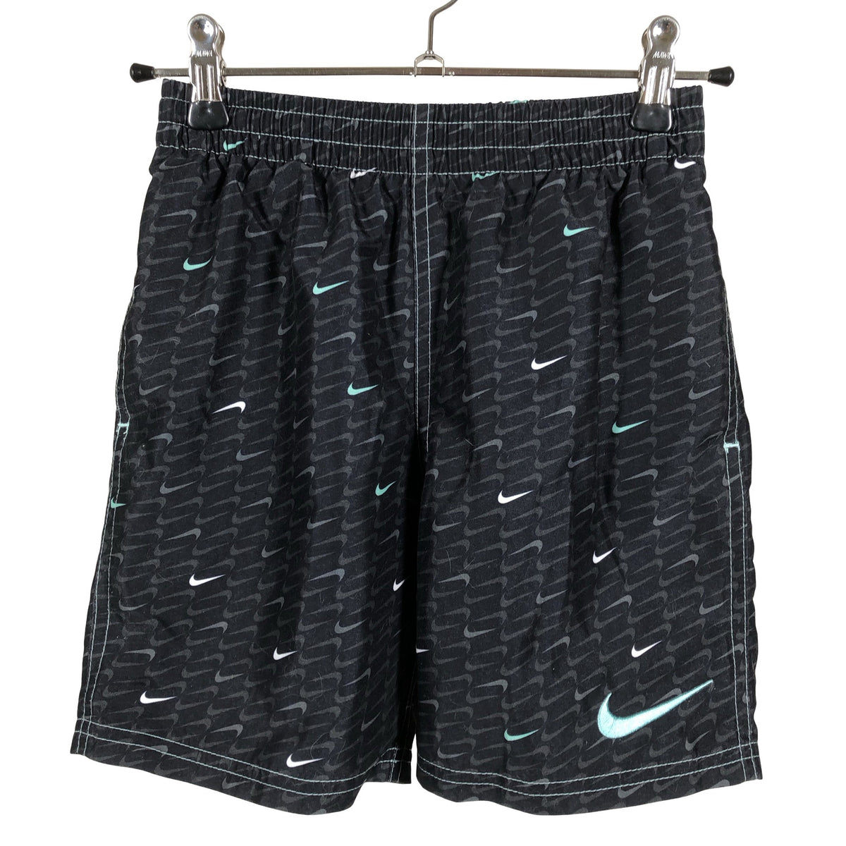 Unisex Nike - Urheilushortsit, koko 128 - 134 - Musta (1)