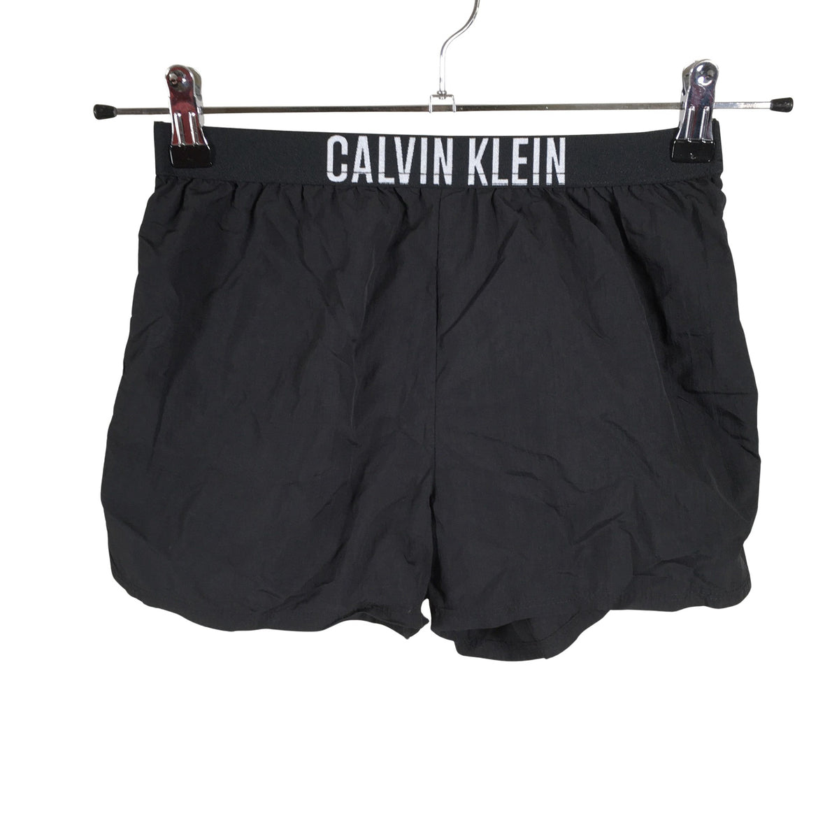 Naisten Calvin Klein - Shortsit, koko 32 - Musta (1)