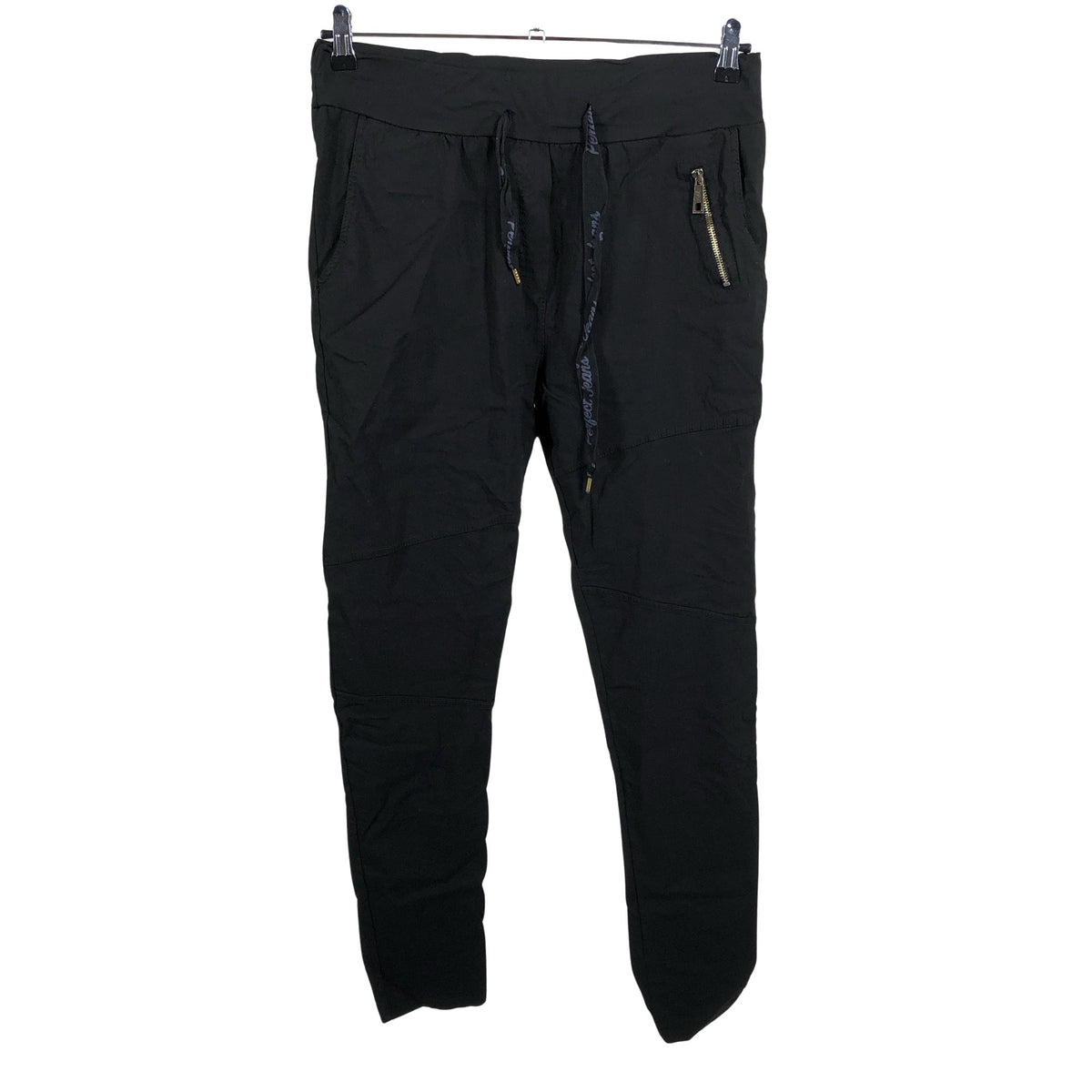 Naisten Perfect Jeans - Kangashousut, koko 38 - Musta (1)