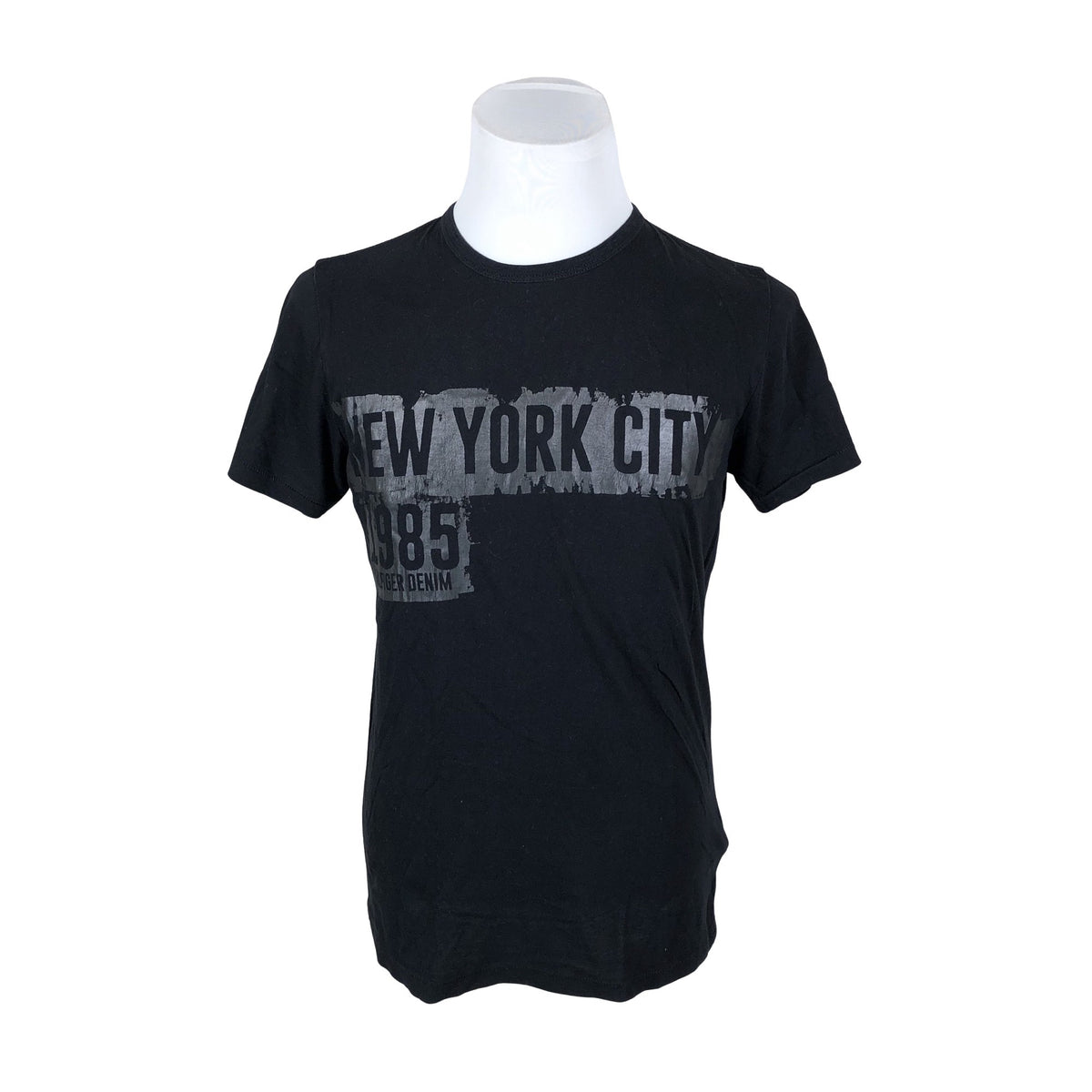 Miesten Tommy Hilfiger - T-paita, koko M - Musta (1)