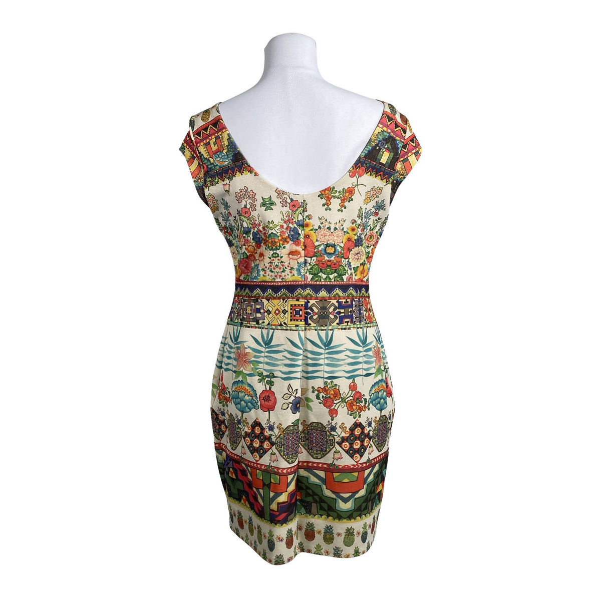 Naisten Desigual - Trikoomekko, koko 38 - Beige (2)