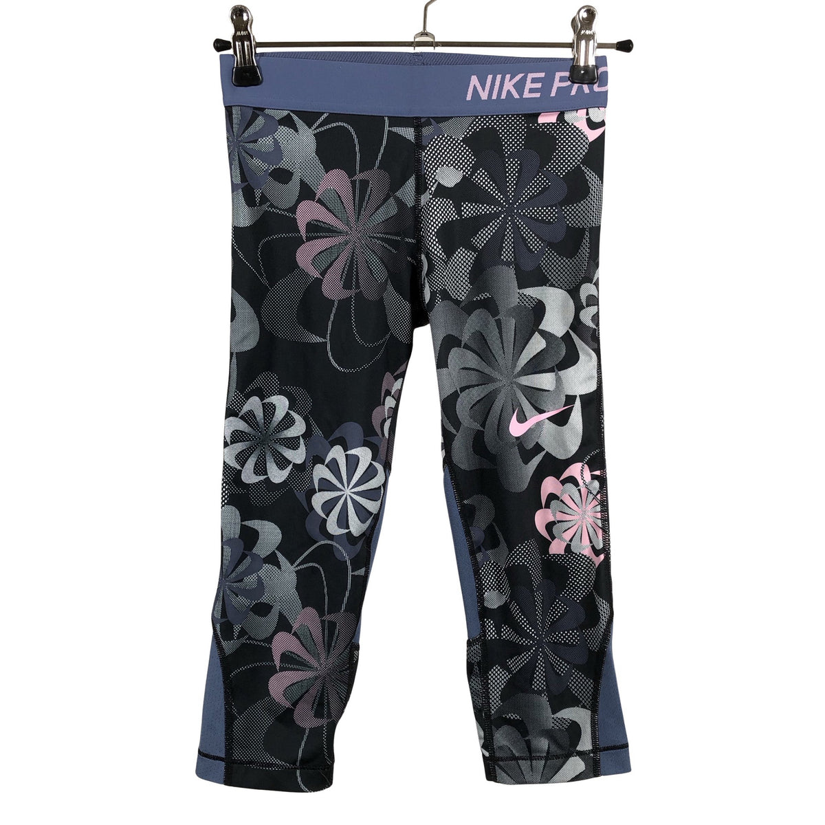 Tyttöjen Nike - Urheilucaprit, koko 146 - 152 - Harmaa (1)