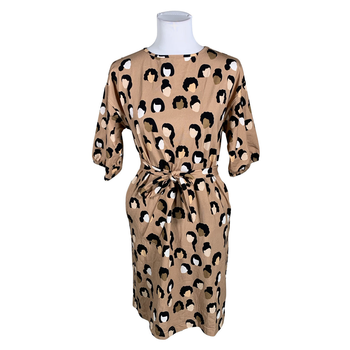 Naisten Yo Zen - Trikoomekko, koko 36 - Beige (1)