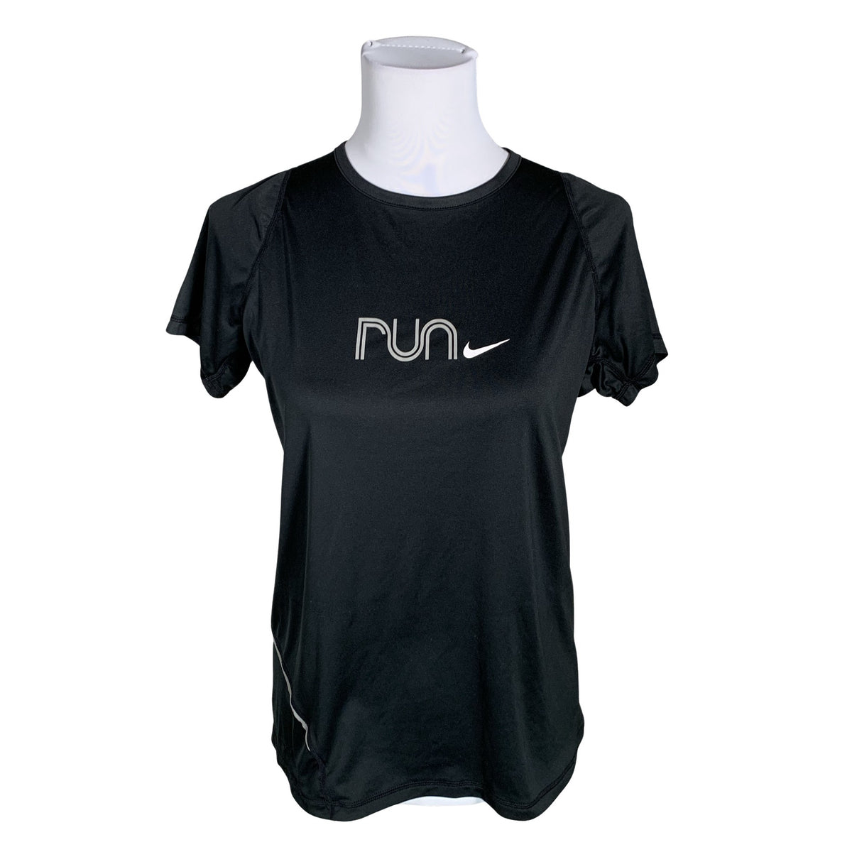 Naisten Nike - Urheilupaita, lyhyet hihat, koko 38 - Musta (1)
