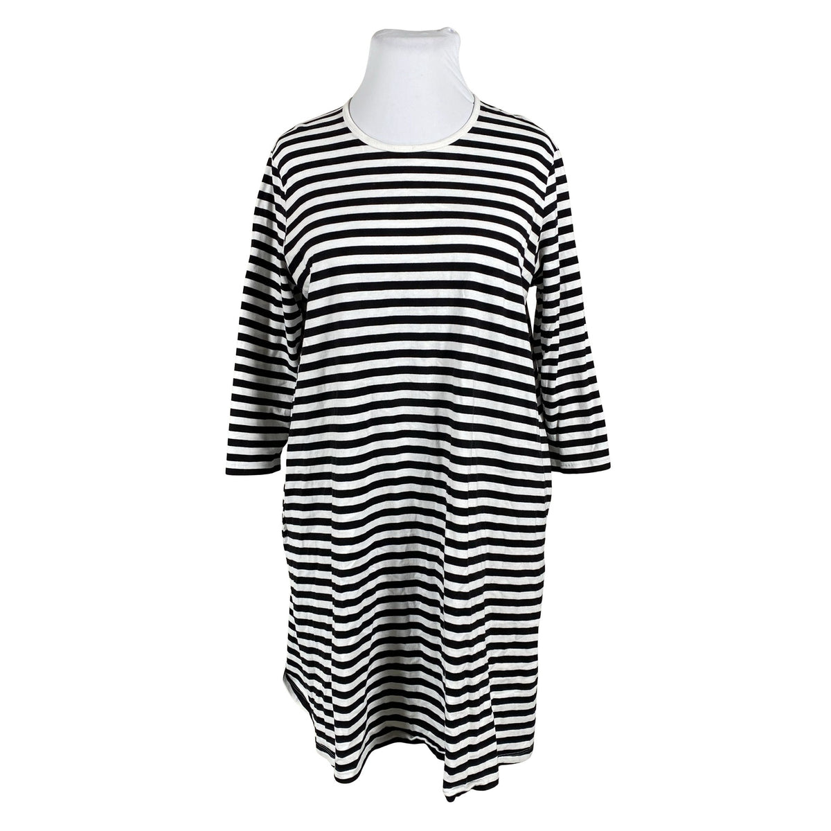 Naisten Marimekko - Trikoomekko, koko 44 - Musta (1)
