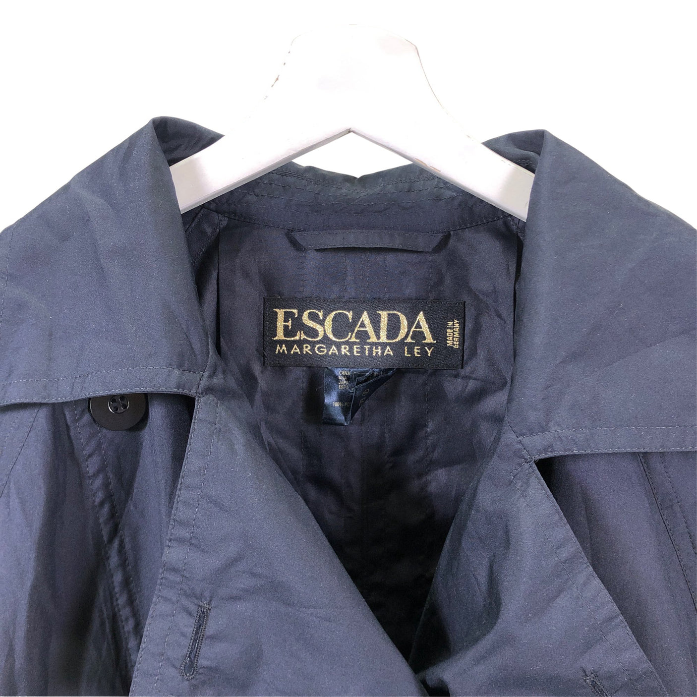 Unisex Escada - Trenssitakki, koko 38 - (3)