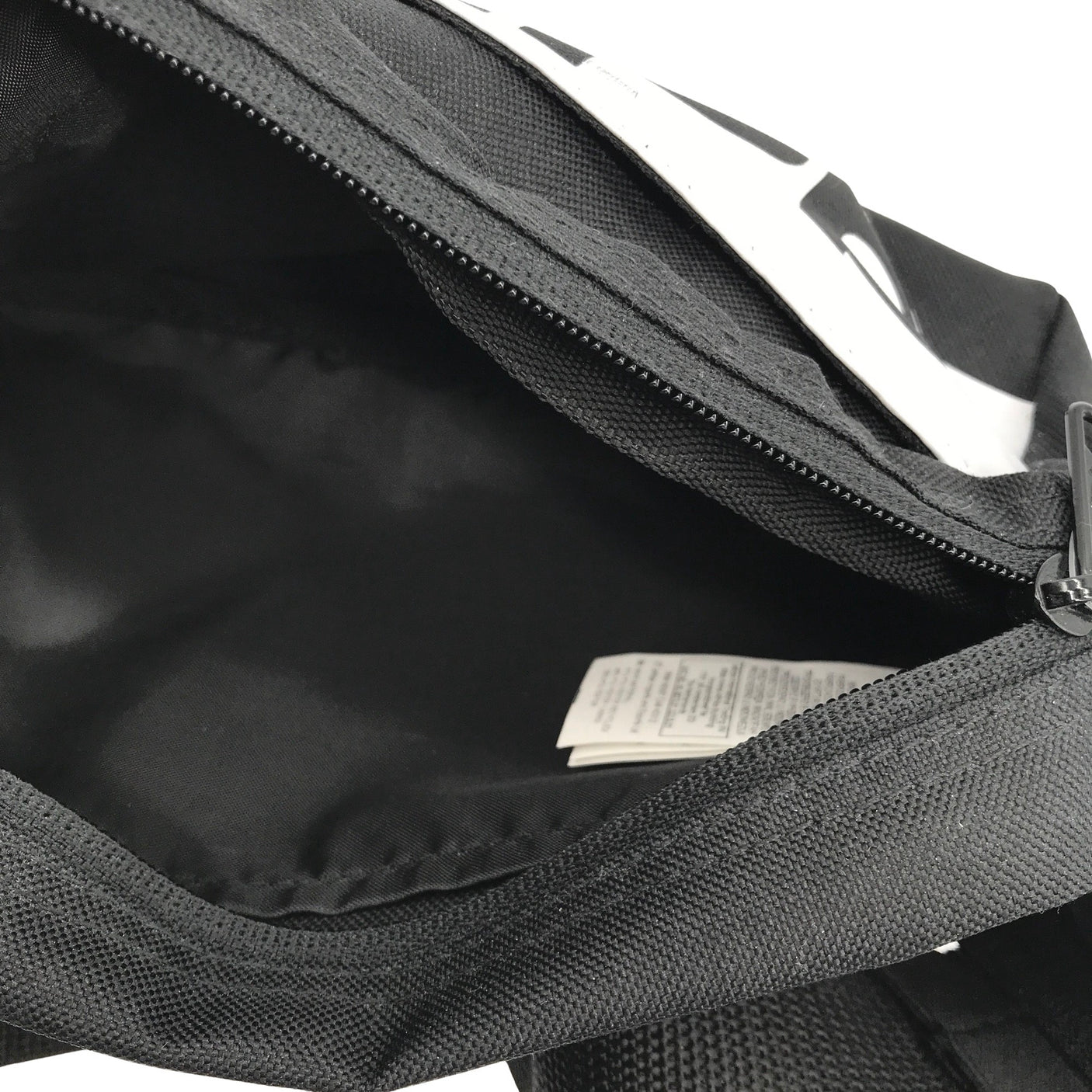 Unisex Adidas - Vyölaukku, koko Mini - (2)