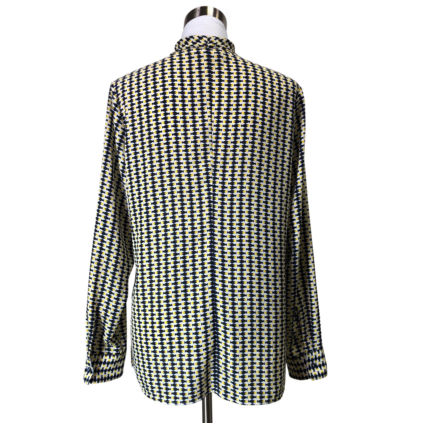 Unisex Hugo Boss - Pusero, koko 40 - (2)
