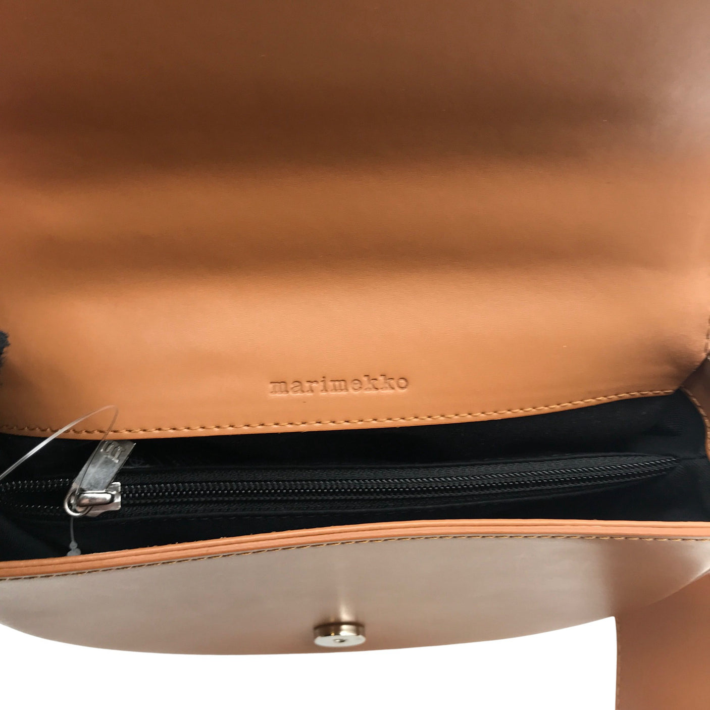 Käsilaukku, koko Midi