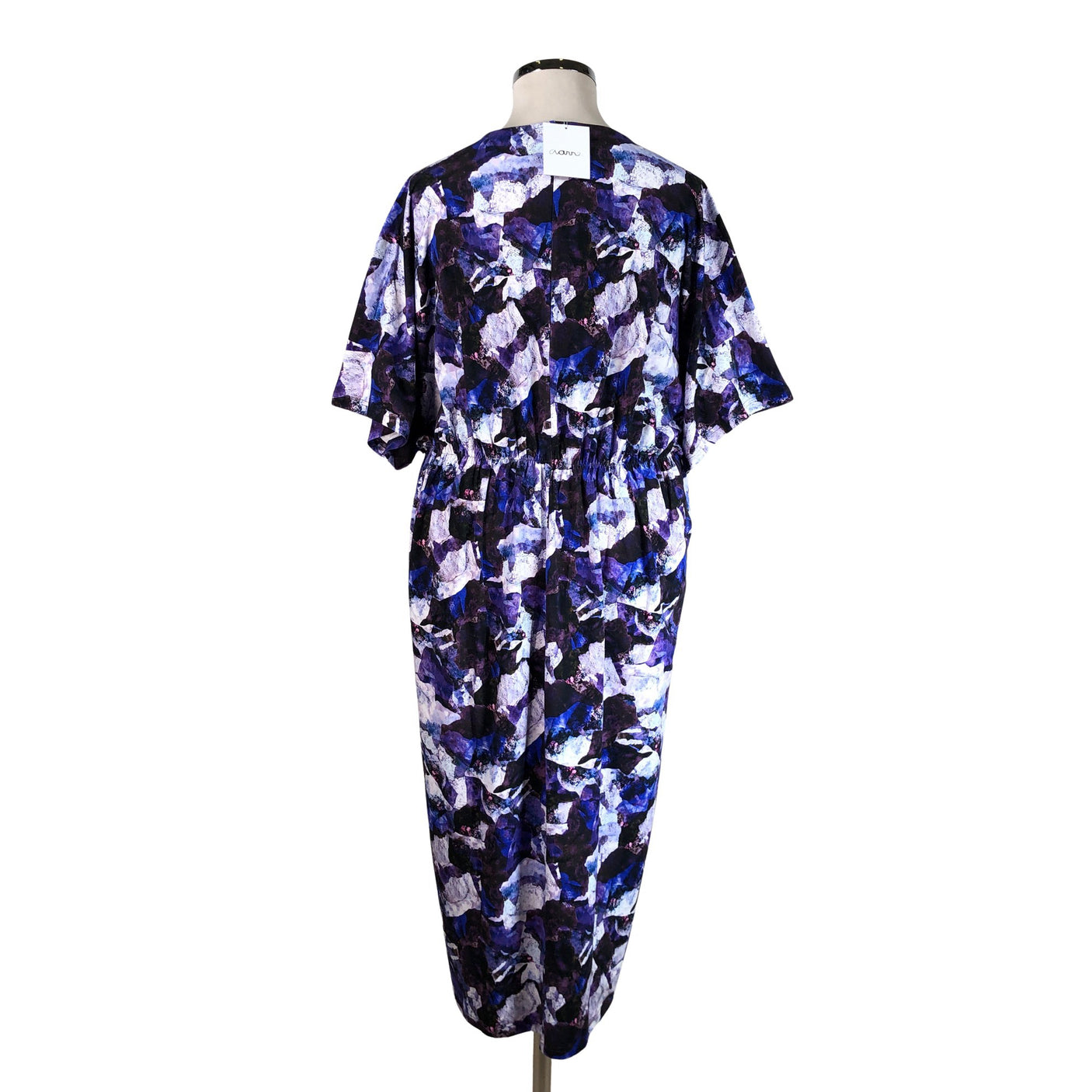 Unisex Aarrelabel - Trikoomekko, koko 42 - (2)