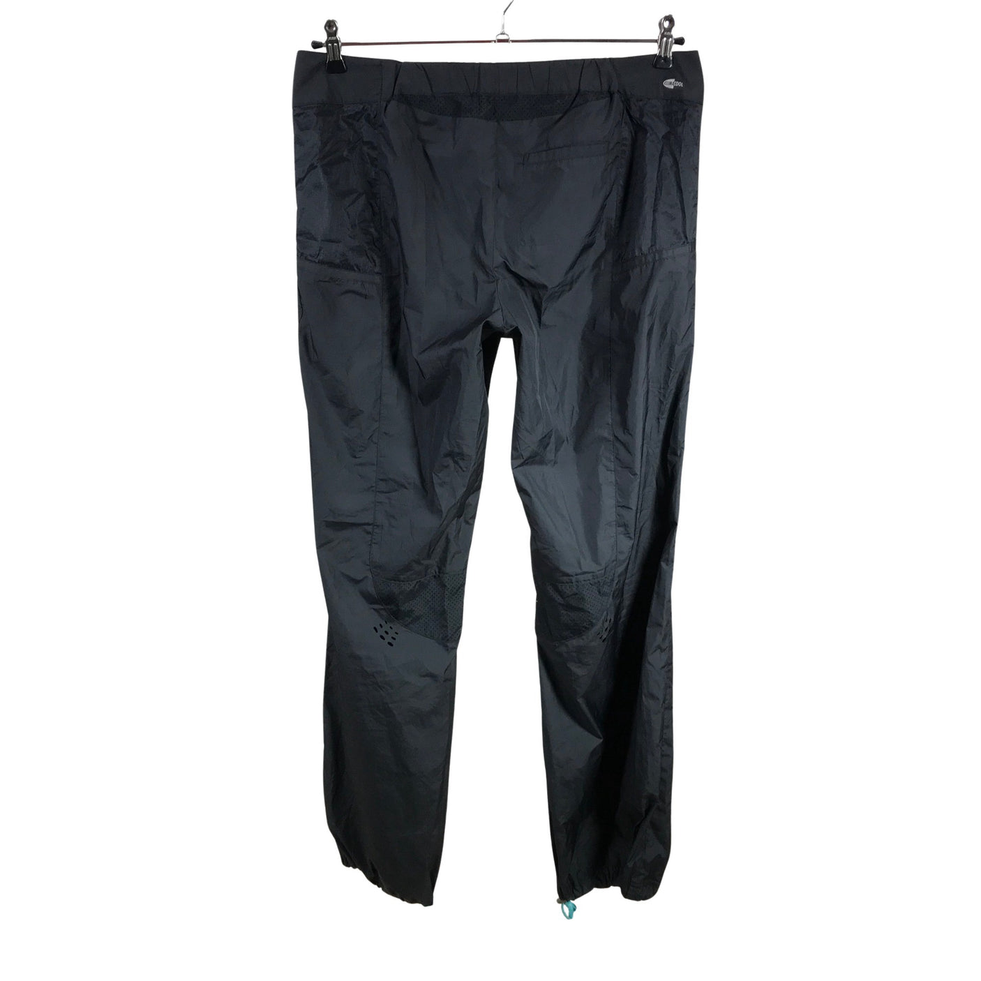 Unisex Adidas - Ulkoiluhousut, koko 42 - (2)
