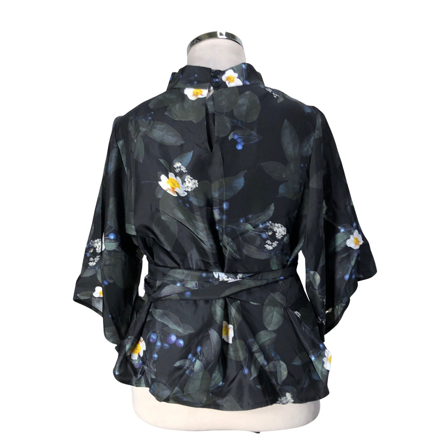Unisex Uhana Design - Pusero, koko 44 - (2)