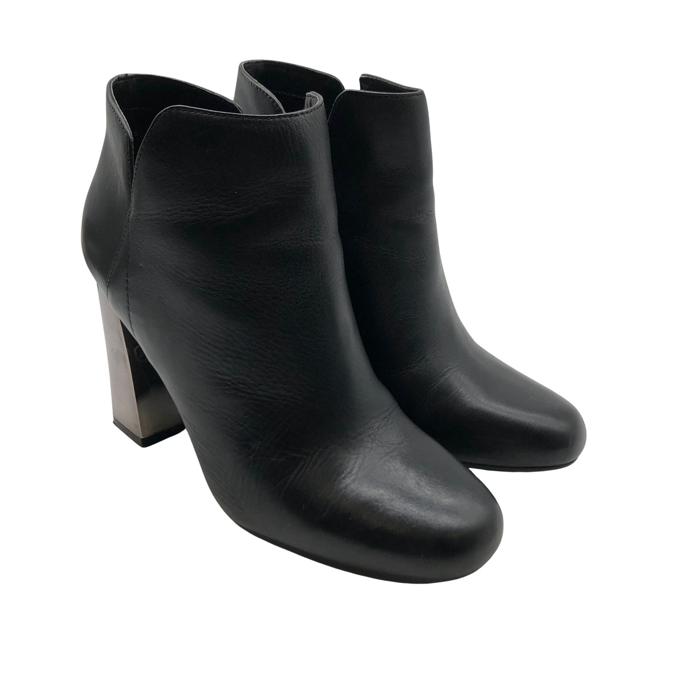 Unisex Guess - Nilkkurit, koko 38 - (2)