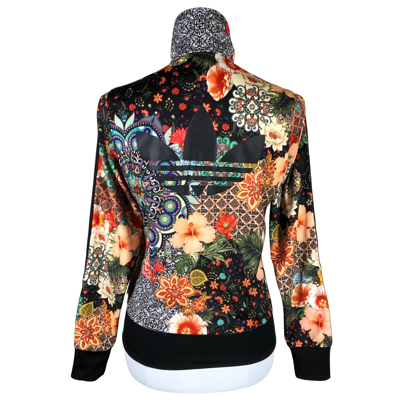 Unisex Adidas - Verryttelytakki, koko 34 - (2)