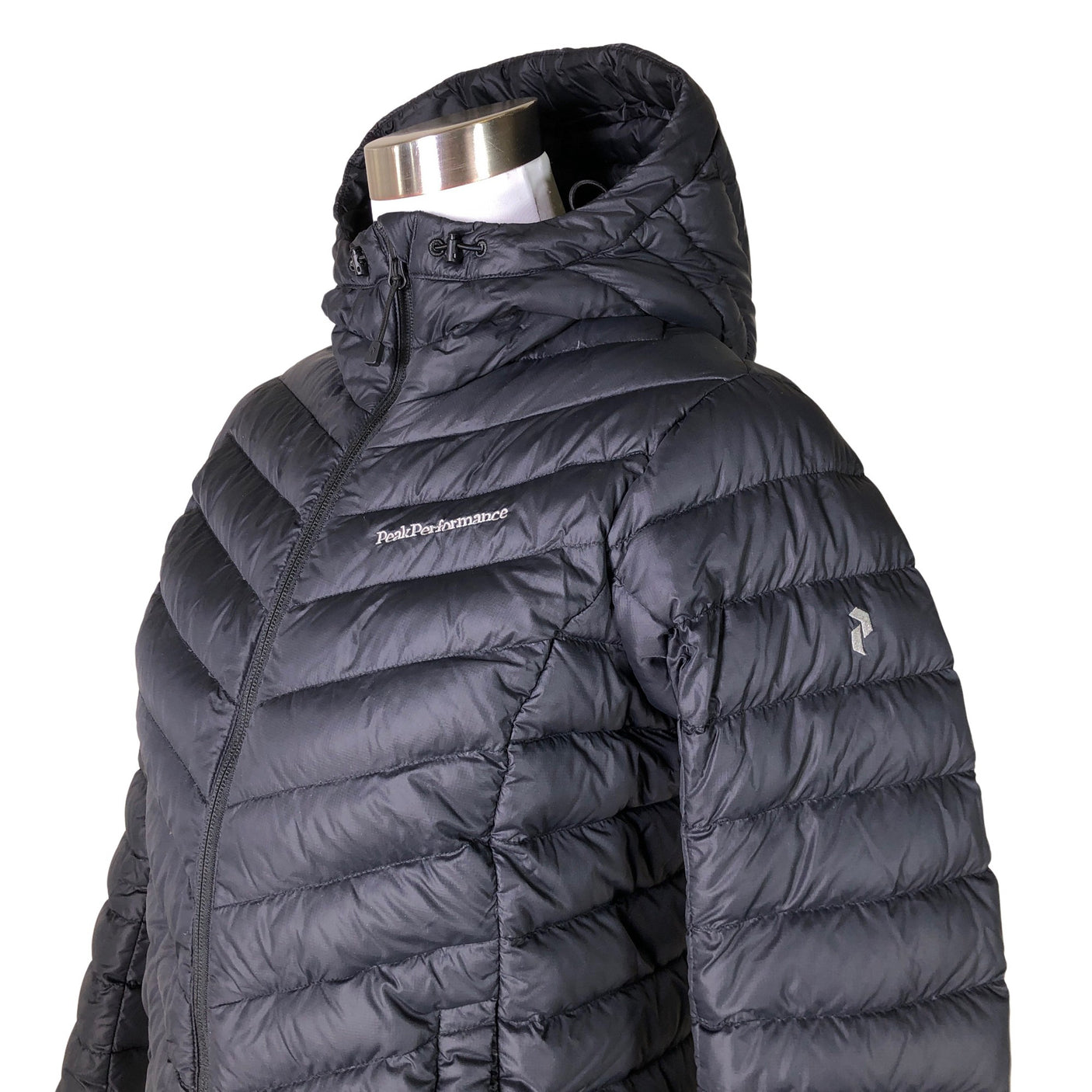 Unisex Peak Performance - Kevytuntuvatakki, koko 36 - (3)