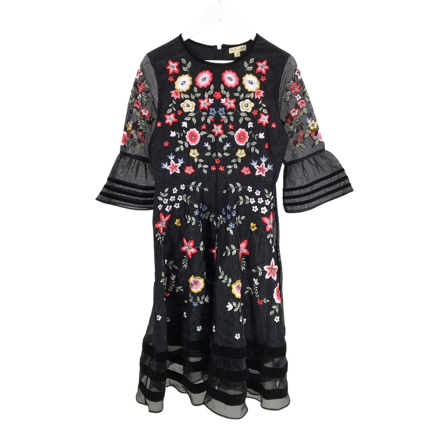 Unisex Frock and Frill - Juhlamekko, koko 40 - (1)