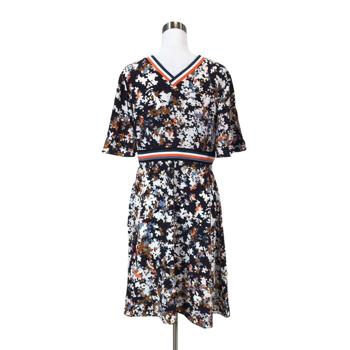 Unisex Hugo Boss - Sifonkimekko, koko 42 - (2)