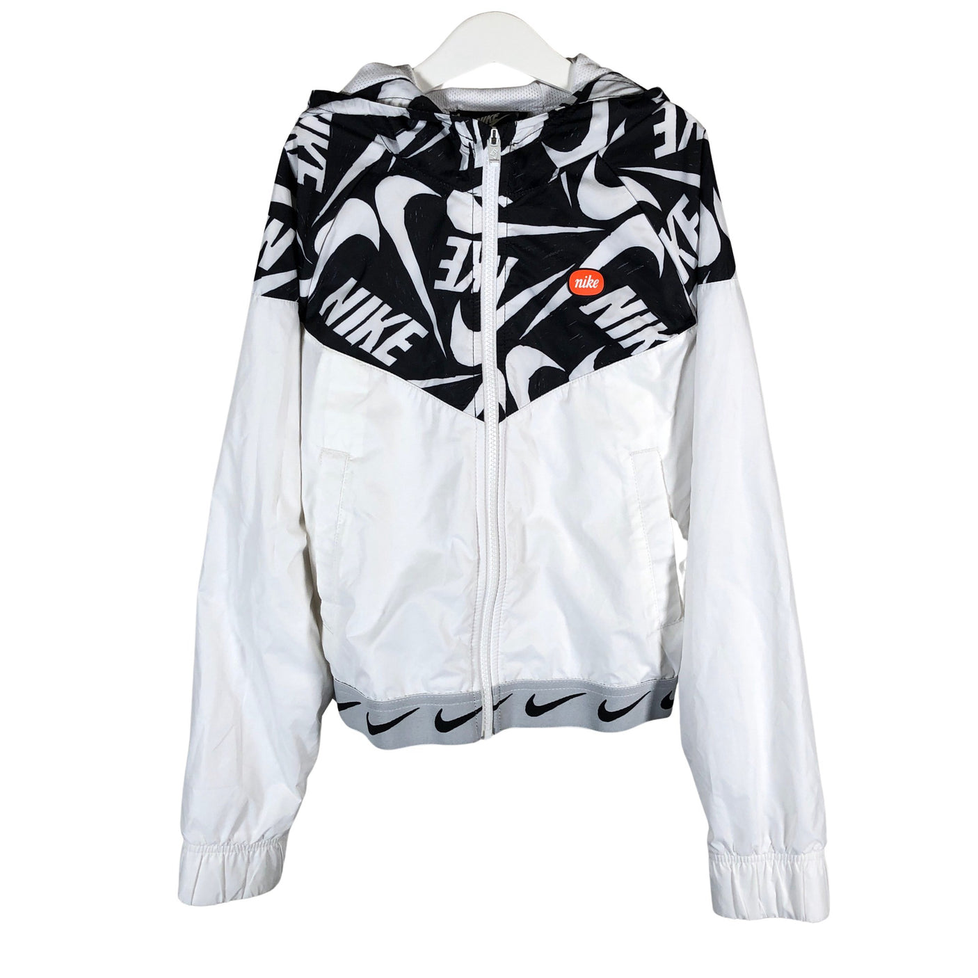 Unisex Nike - Ulkoilutakki, koko 146 - 152 -  (1)