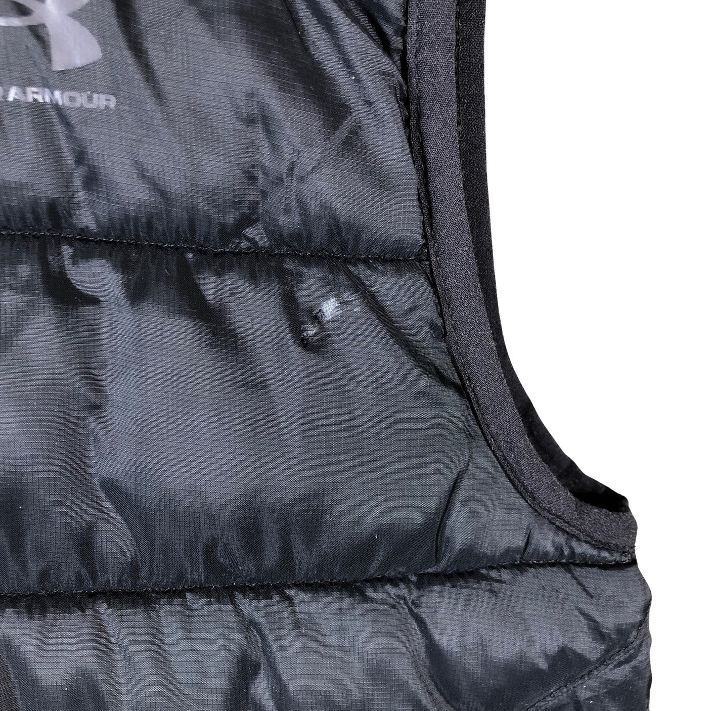 Unisex Under Armour - Toppaliivi, koko 152 - 158 -  (3)