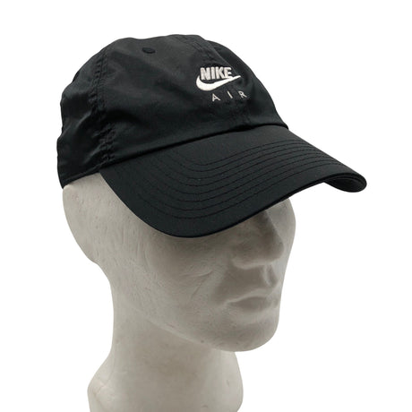 Unisex Nike - Lippalakki, koko 52 - 54 cm -  ()